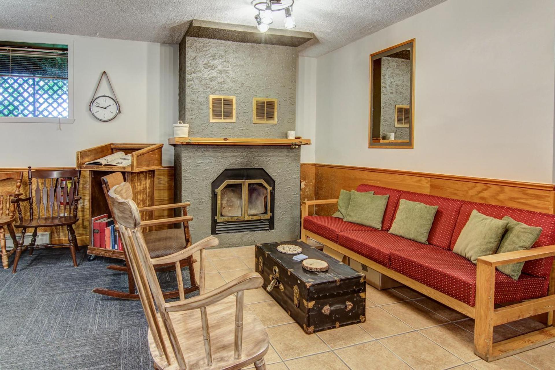 Auberge Presbytere Mont Lac-Vert Hébertville Extérieur photo